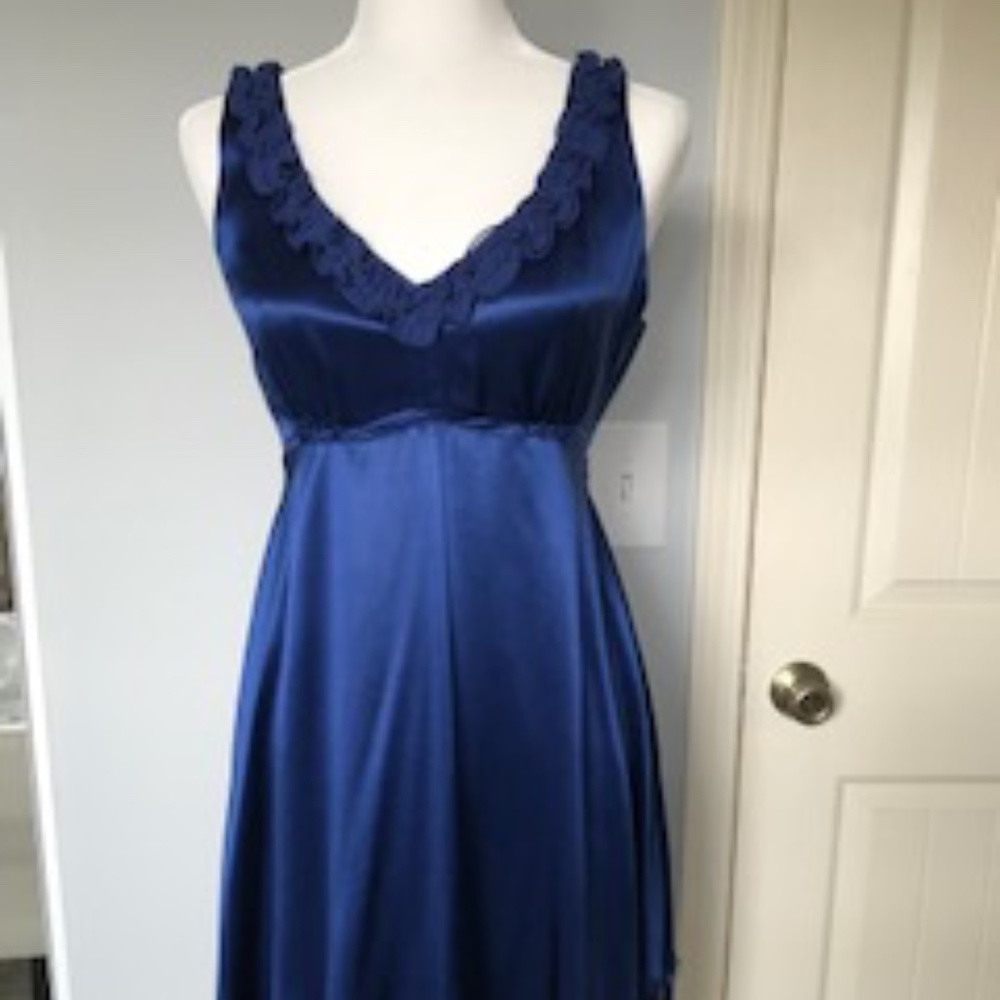 T Tahari Women's "Charlotte" Pacific/Royal Blue Silk Empire-Waist Dress Size 2